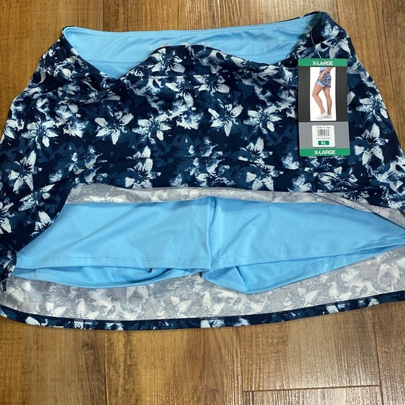 Tranquility by Colorado clothing navy & white daffodil skort size XL NWT - Picture 5 of 5